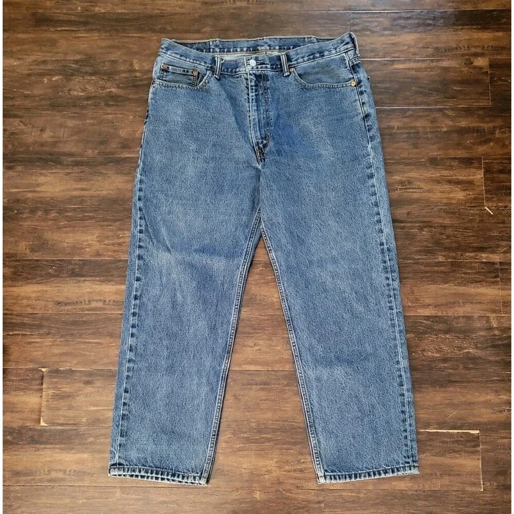 Levi’s 550 Relaxed Fit Jeans Men's 38x30 Light Wash Straight Leg Classic Denim